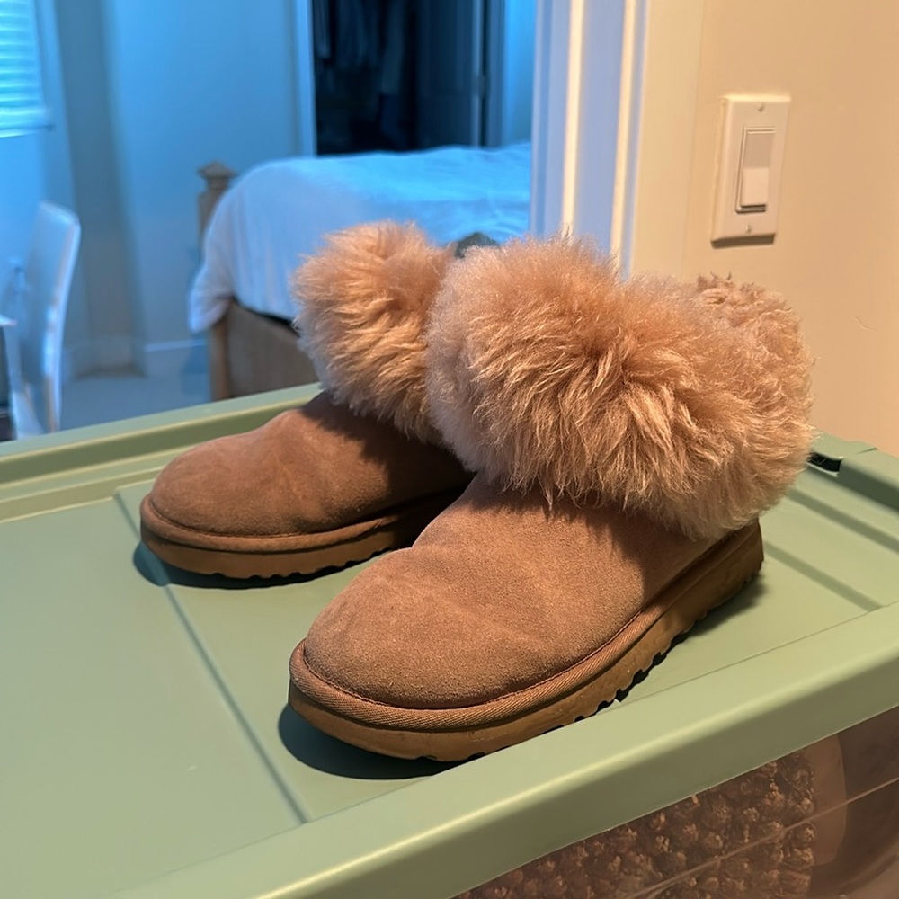 Ugg Classic Mini Fluff